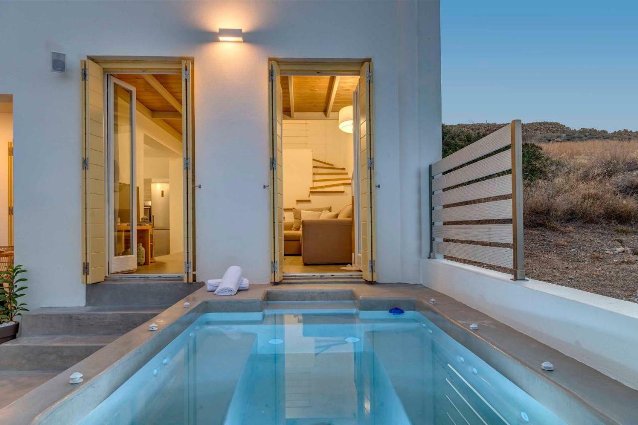 Villa Alba In Syros With Private Jacuzzi أزوليمنوس المظهر الخارجي الصورة